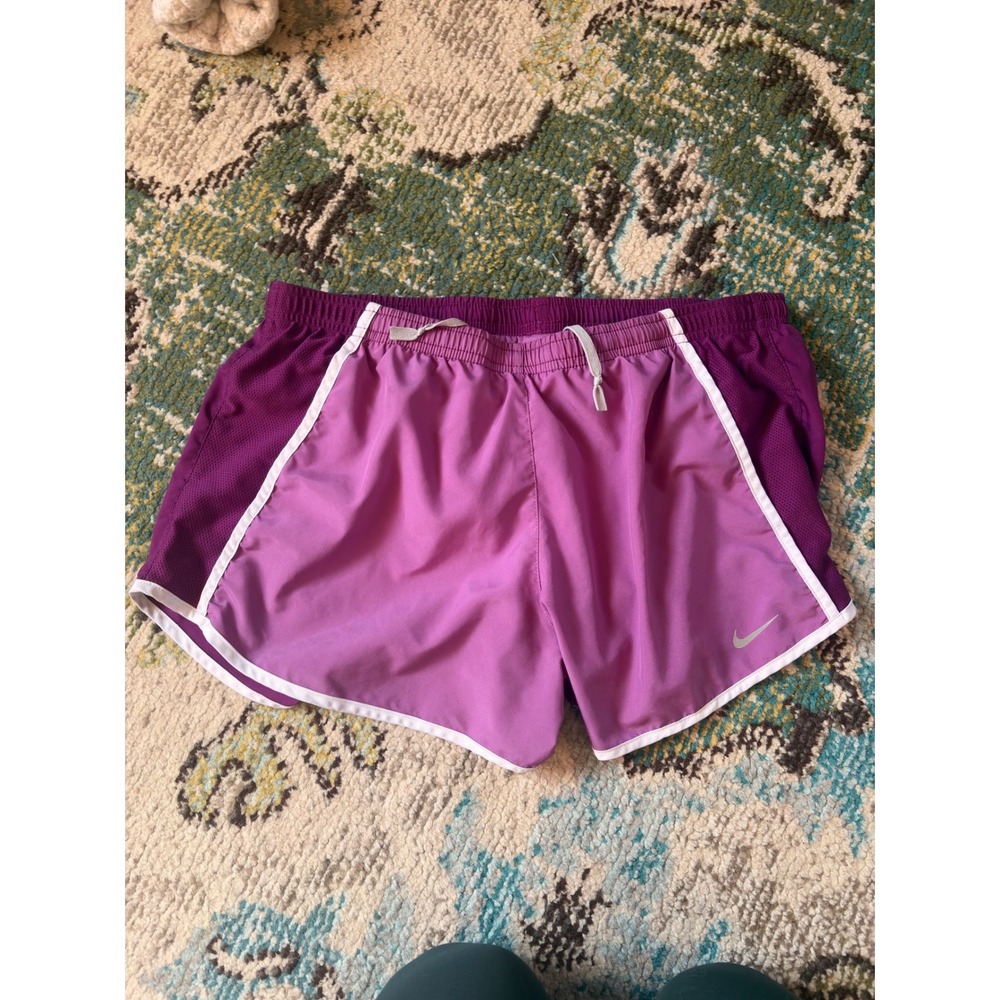 Nike Dri-FIT Womens Running Shorts Purple Mesh Inset Athletic Gym Shorts Size M - Picture 2 of 4